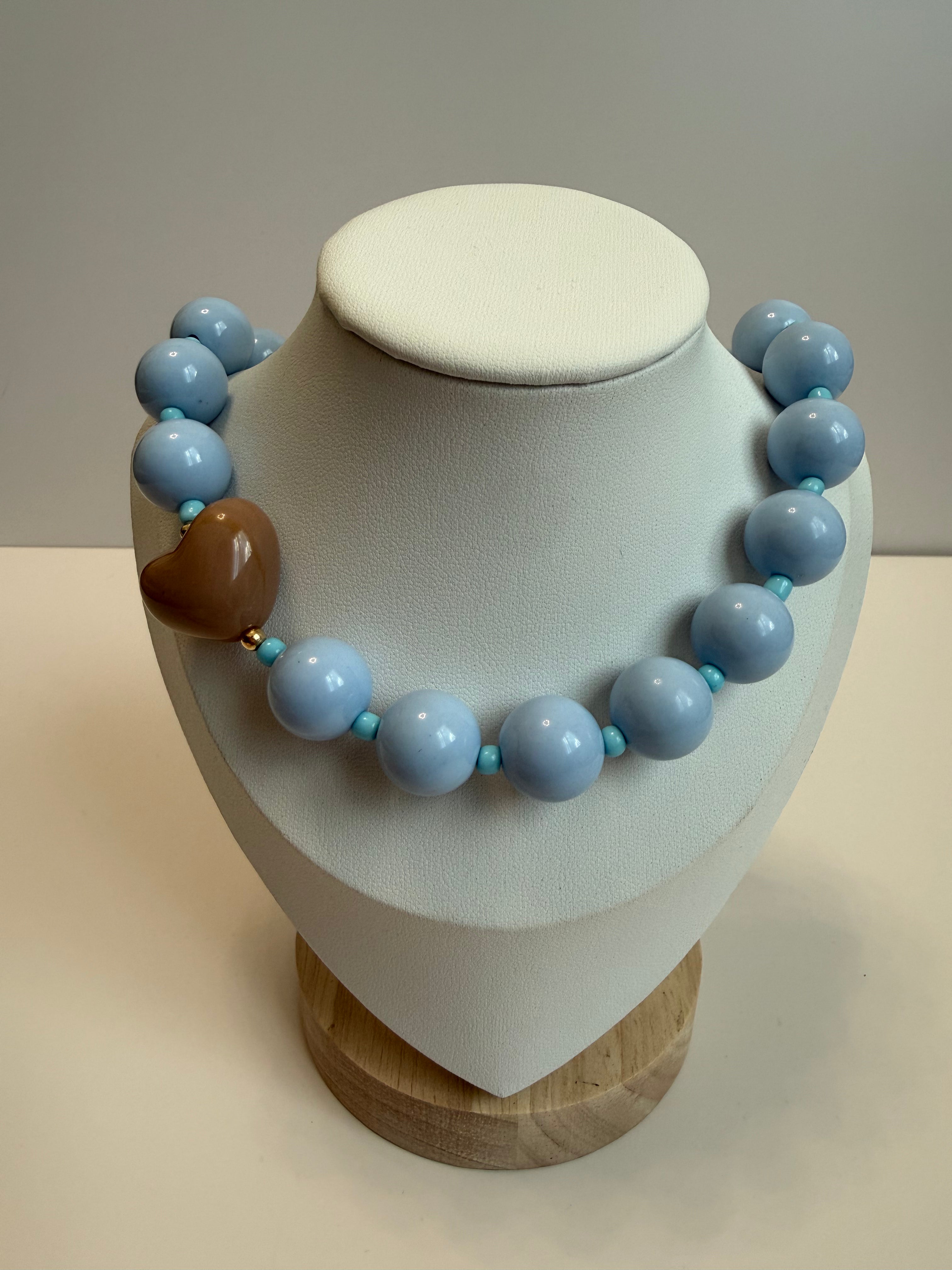 Chicle blue